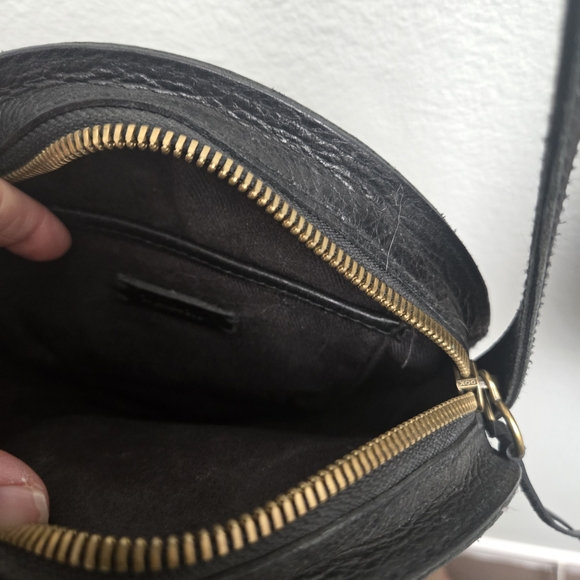 Madewell Black Round Crossbody Bag - Picture 4 of 6